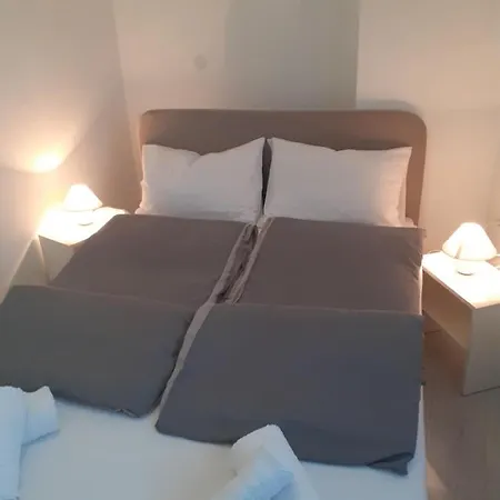 Lorena Apartment